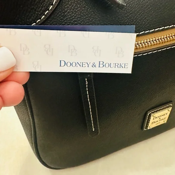 Dooney & Bourke Sorrento Hobo 28 Black Leather Shoulder Bag with Gold Details - Picture 4 of 13